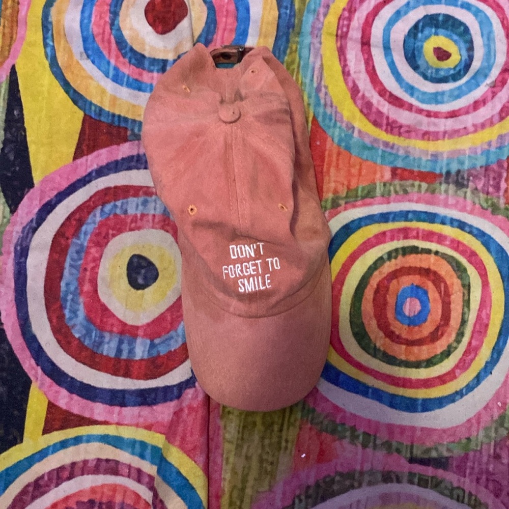 Don’t forget to smile hat